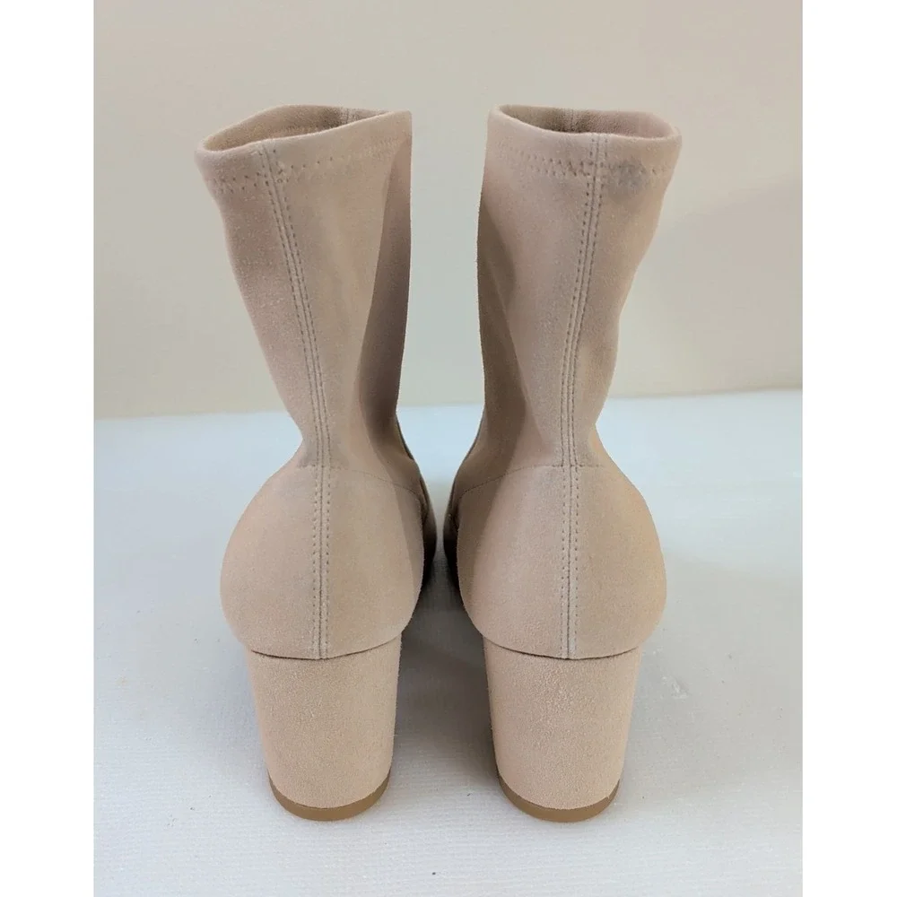 Stuart Weitzman Siggy Ankle Boot Womens‎ 9 Beige Suede Quiet Luxury Neutral